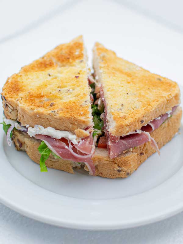Sandwich-serrano